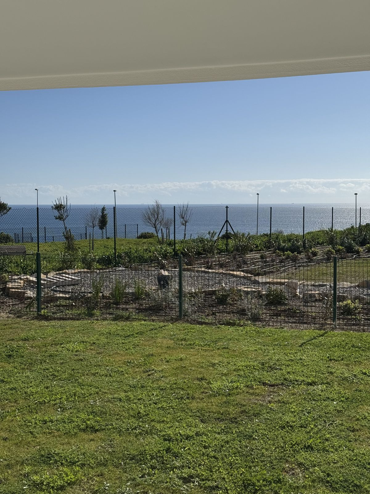 2-bedroom-ground-floor-apartment-in-casares-playa-r4951864