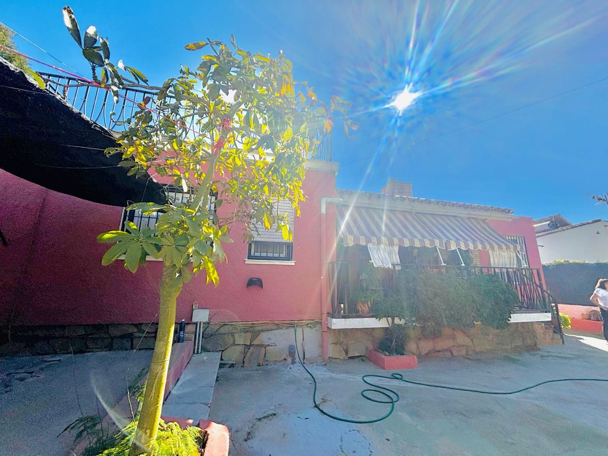 3-bedroom-detached-villa-in-torreblanca-r4994488