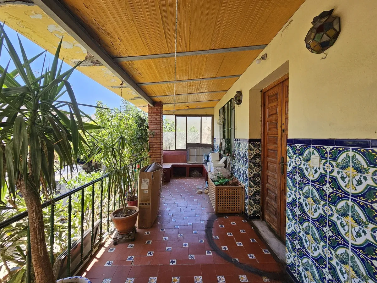 R4949641-1